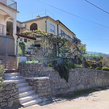 Apartment Tina Sveti Juraj 塞尼 外观 照片