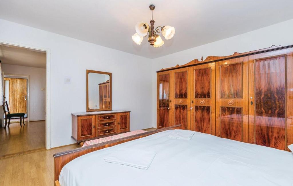 Apartment Tina Sveti Juraj 塞尼 外观 照片